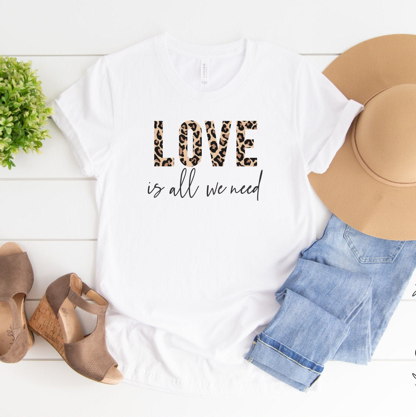 Love is all we need Shirt